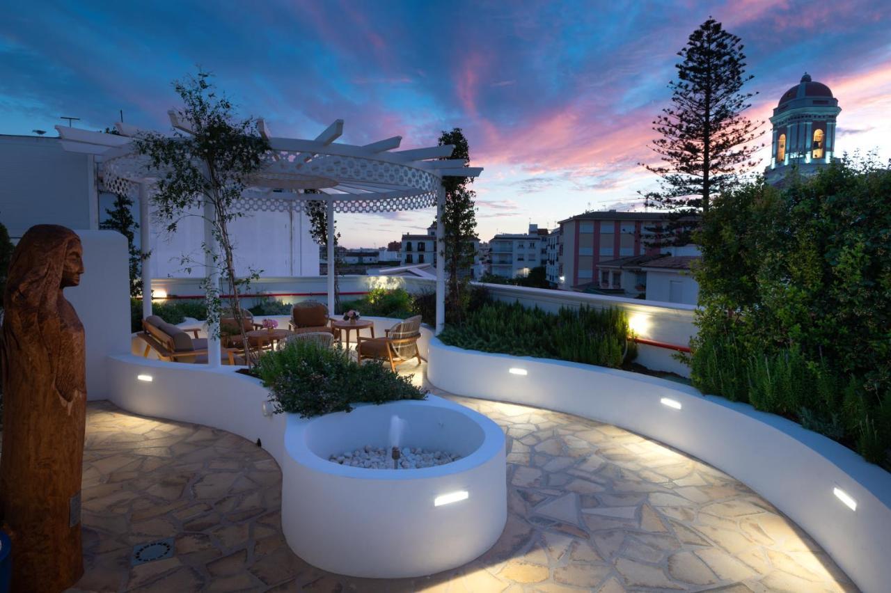 Hotel El Pilar Andalucia Estepona Eksteriør billede