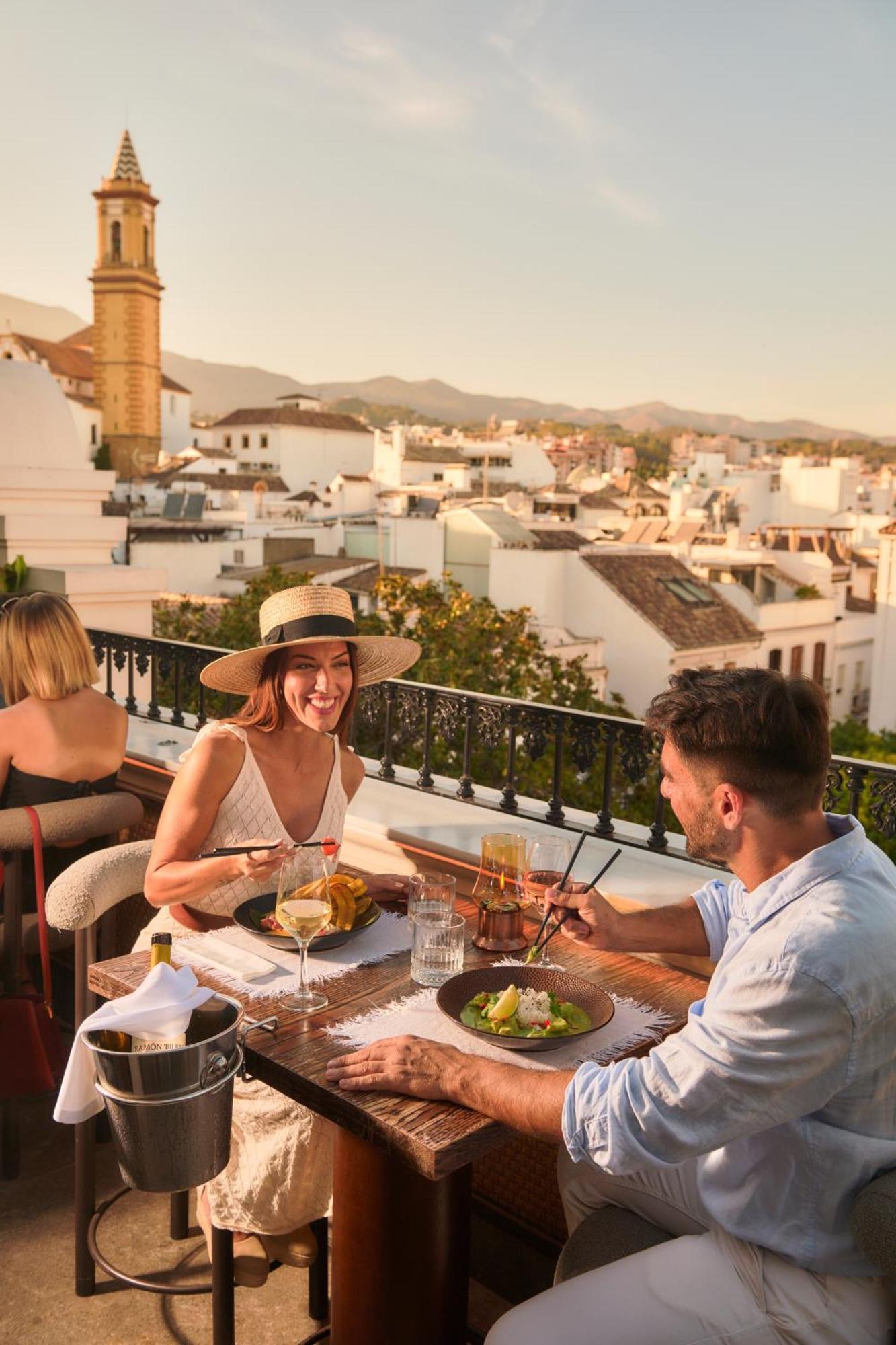 Hotel El Pilar Andalucia Estepona Eksteriør billede