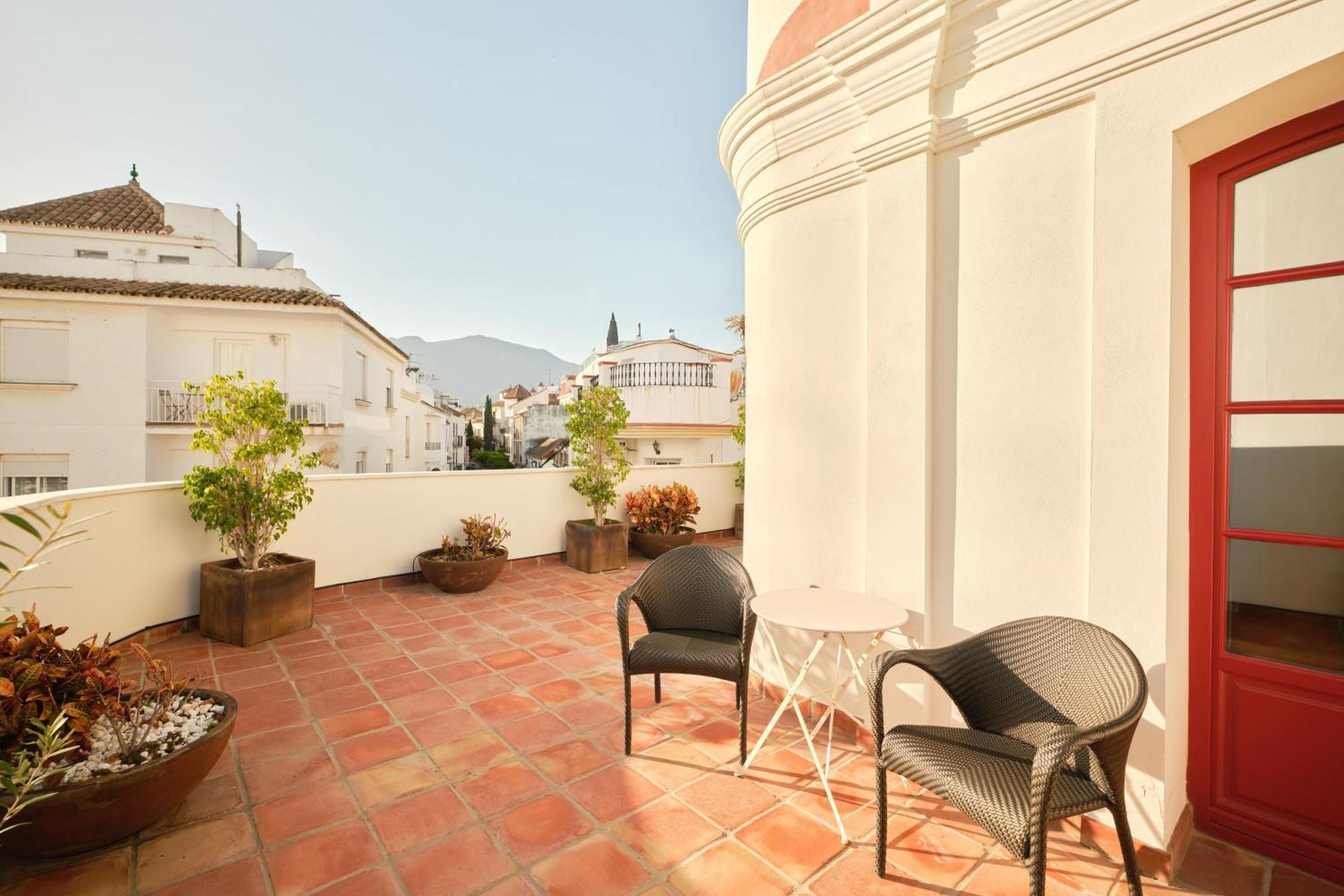 Hotel El Pilar Andalucia Estepona Eksteriør billede