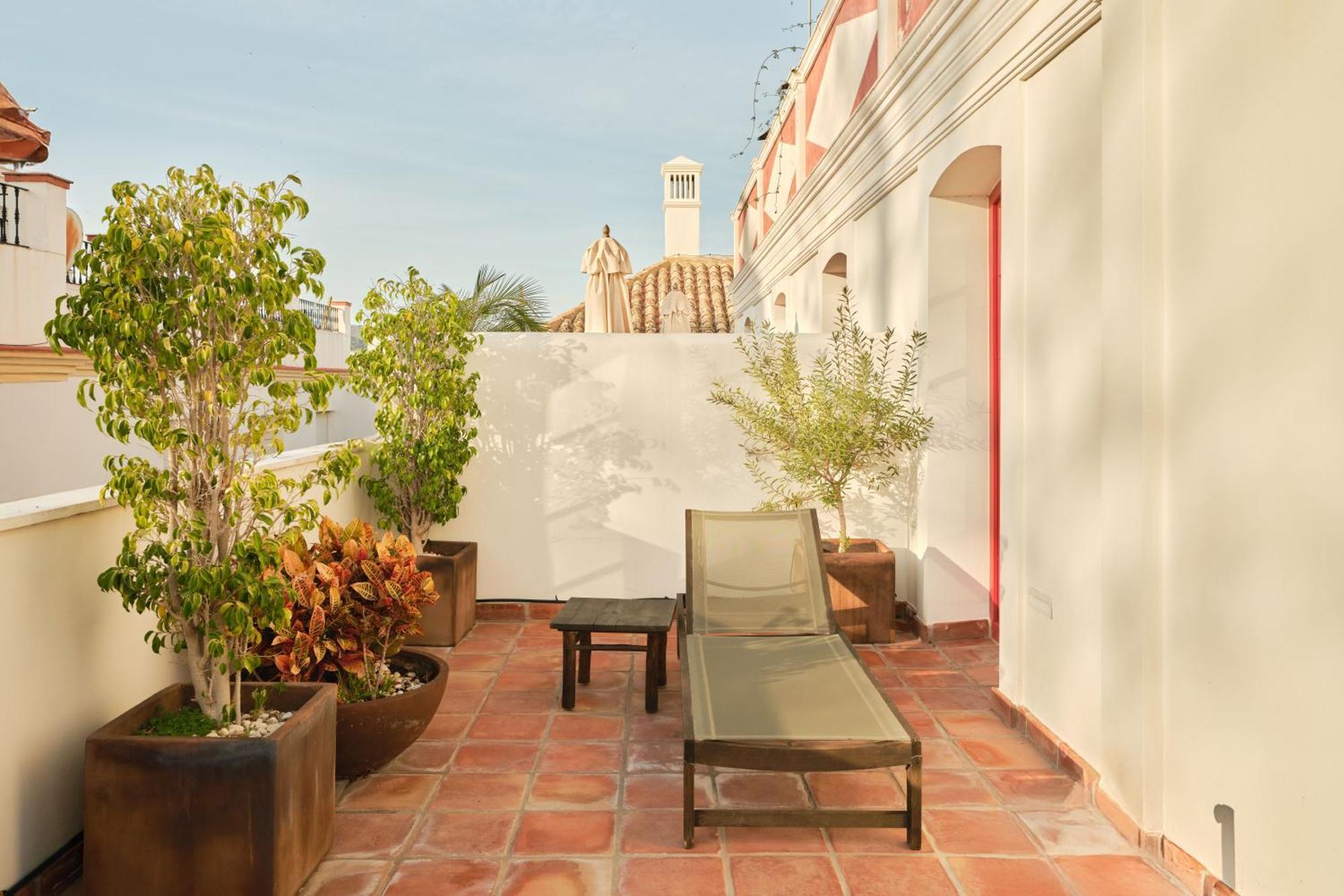 Hotel El Pilar Andalucia Estepona Eksteriør billede